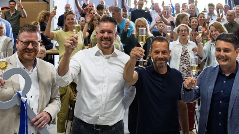 Feestelijke opening pand Talen Noord