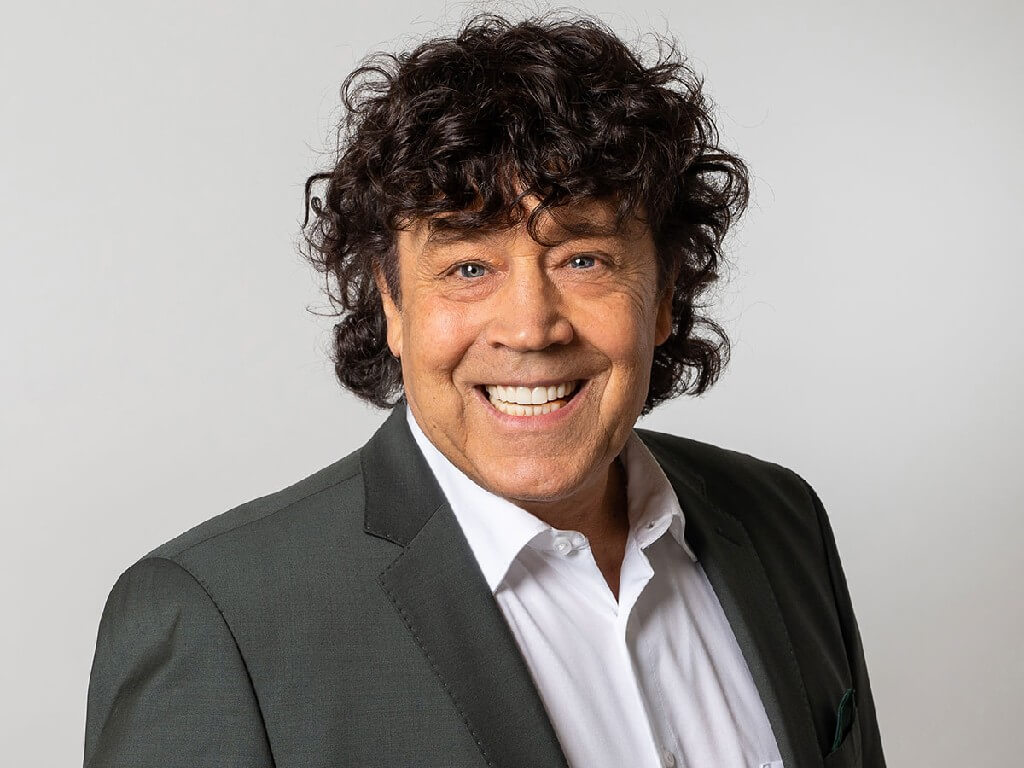 Dennie Christian