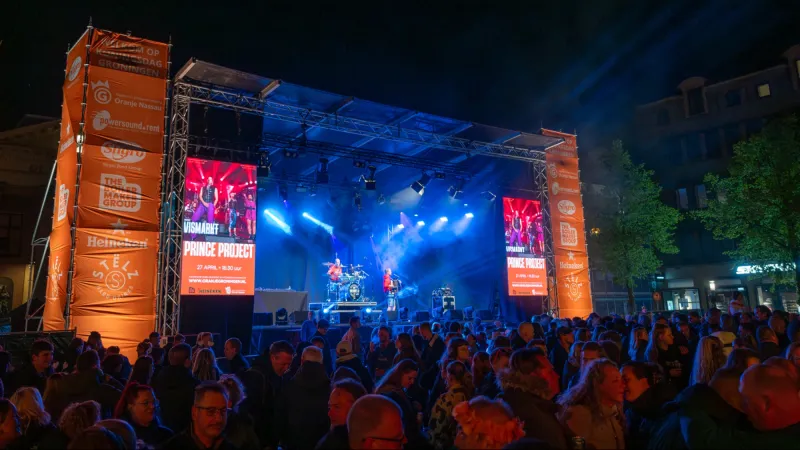 Van Geeft M Koningsnacht Groningen