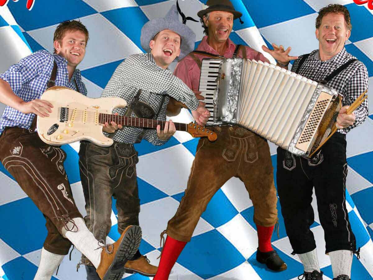 Die Lustigen Moeflons Musikanten