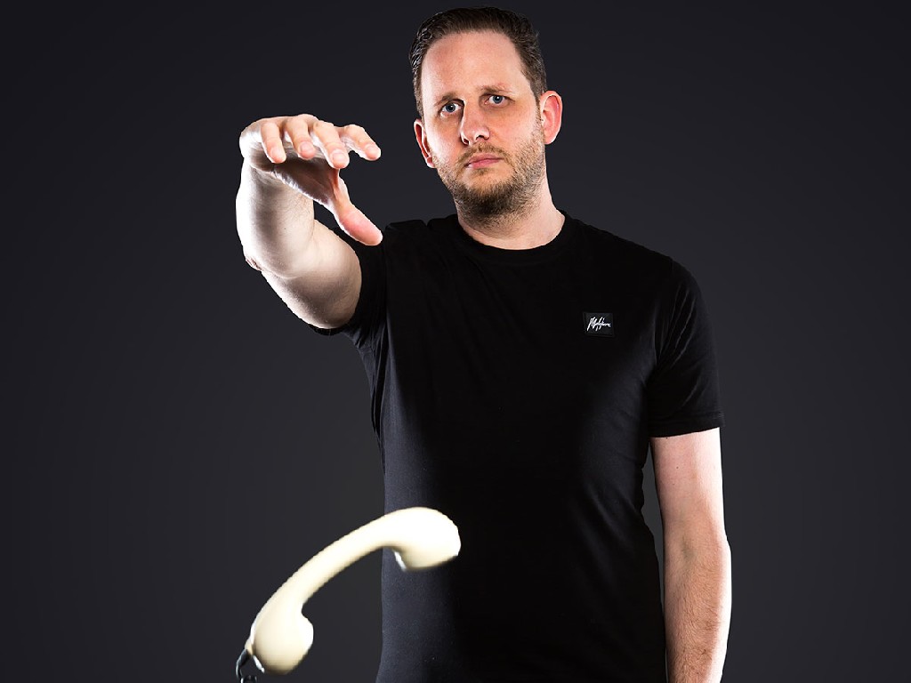 Chris DeLuxe